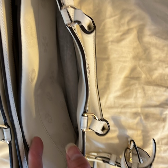 NWOT TORY BURCH ROBINSON CROSSHATCHED IVORY/BLUE LEATHER SATCHEL BAG - Picture 9 of 15